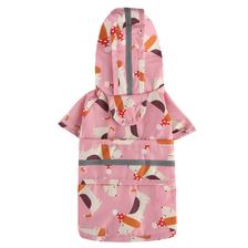 Tail-cover hooded rainwear