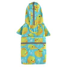 Tail-cover hooded rainwear