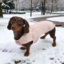Long-back short-leg coat